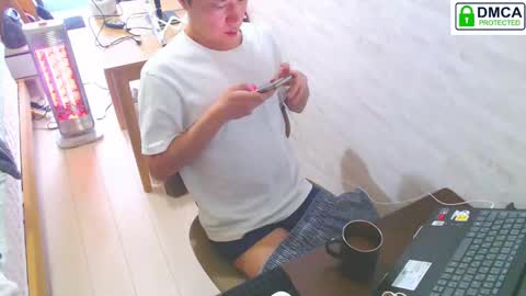 Snapshot of flowerbox chatting on 7, 2, 2026 flowerbox online show from 7, 2, 2026