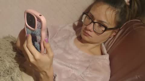 say meow and send tip  online show from 27, 10, 2025