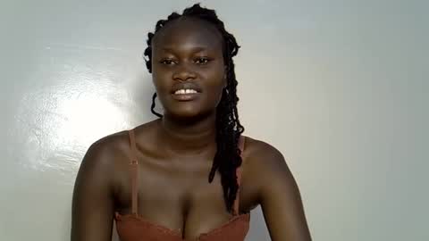 flowerdiva002 online show from 27, 11, 2025