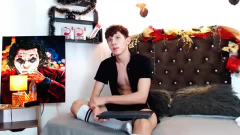 flowers109 online show from 7, 12, 2024