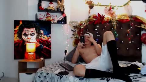 flowers109 online show from 27, 12, 2024