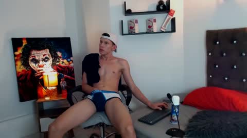 flowers109 online show from 12, 1, 2025