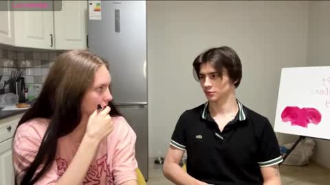 Snapshot of flowerscouple chatting on 8, 3, 2026 flowerscouple online show from 8, 3, 2026