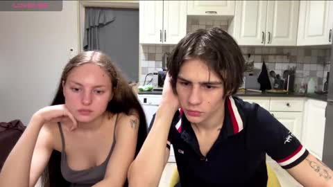 Snapshot of flowerscouple chatting on 25, 3, 2026 flowerscouple online show from 25, 3, 2026