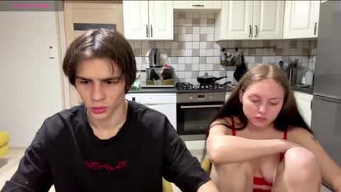 Snapshot of flowerscouple chatting on 28, 3, 2026 flowerscouple online show from 28, 3, 2026