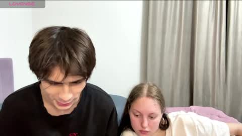 Snapshot of flowerscouple chatting on 26, 5, 2026 flowerscouple online show from 26, 5, 2026