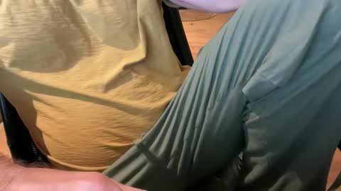 Snapshot of flowmover chatting on 27, 3, 2026 flowmover online show from 27, 3, 2026