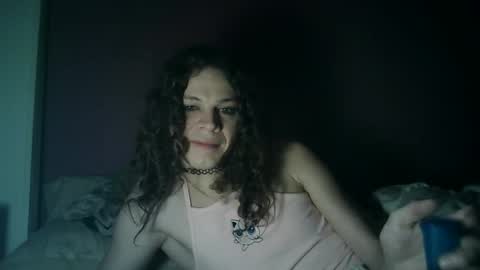 Snapshot of flowpinou chatting on 4, 5, 2026 Emmy online show from 4, 5, 2026