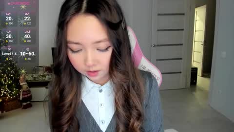 Snapshot of fluffy_rose chatting on 14, 12, 2025 Rose online show from 14, 12, 2025