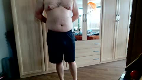Snapshot of fluffybutt_ chatting on 13, 6, 2026 fluffybutt_ online show from 13, 6, 2026