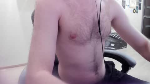 Snapshot of fluffycat_ chatting on 15, 2, 2025 fluffycat online show from 15, 2, 2025