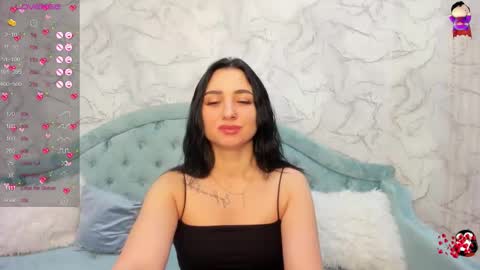 Snapshot of flufyfoxx chatting on 6, 11, 2025 Lina online show from 6, 11, 2025