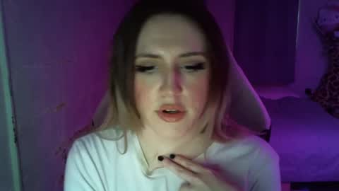 Snapshot of fluxsux chatting on 29, 9, 2025 Flux online show from 29, 9, 2025