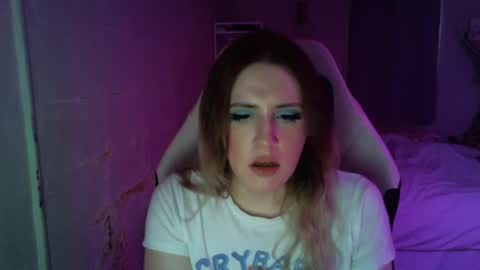 Snapshot of fluxsux chatting on 1, 10, 2025 Flux online show from 1, 10, 2025