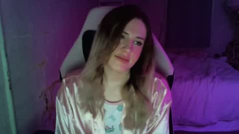 Snapshot of fluxsux chatting on 8, 10, 2025 Flux online show from 8, 10, 2025