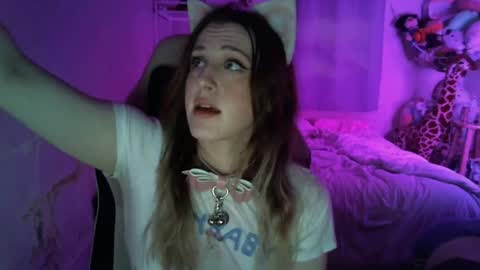 Snapshot of fluxsux chatting on 22, 4, 2026 Flux online show from 22, 4, 2026