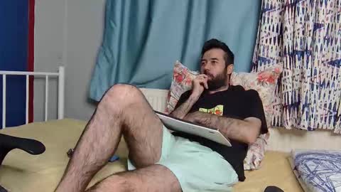 Snapshot of flycb chatting on 3, 12, 2025 Fly online show from 3, 12, 2025