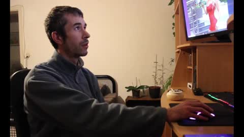 Snapshot of flyhigh92 chatting on 5, 1, 2025 flyhigh92 online show from 5, 1, 2025