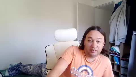 Snapshot of foix228489 chatting on 23, 9, 2025 foxalwaysexcited online show from 23, 9, 2025