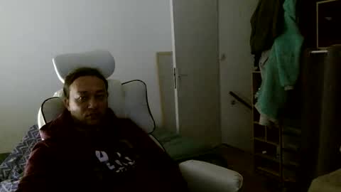 Snapshot of foix228489 chatting on 9, 11, 2025 foxalwaysexcited online show from 9, 11, 2025