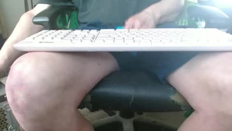 Snapshot of fooman103 chatting on 8, 4, 2026 Fooman1007 online show from 8, 4, 2026