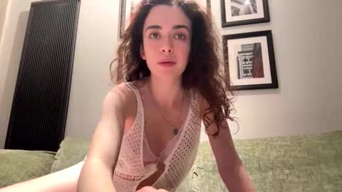 forbiddennvelvet online show from 14, 2, 2026