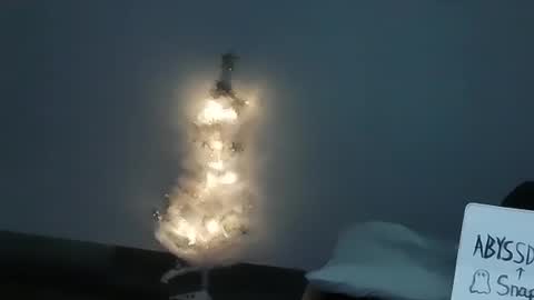 foreigngothicqueen online show from 18, 12, 2025