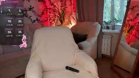 Snapshot of forest_lina chatting on 29, 6, 2026 online show from 29, 6, 2026