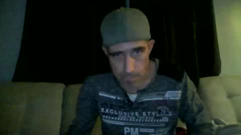 fouraide42 online show from 17, 4, 2026