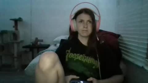 foursknfairy online show from 18, 4, 2026