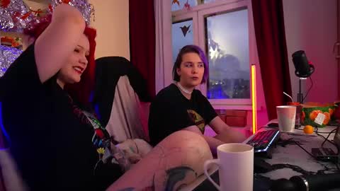 Snapshot of fox_and_dog chatting on 3, 12, 2025 Senya subscribe to telegram channel online show from 3, 12, 2025