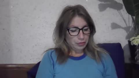 Snapshot of fox_red_lady7 chatting on 5, 12, 2024 fox_red_lady7 online show from 5, 12, 2024