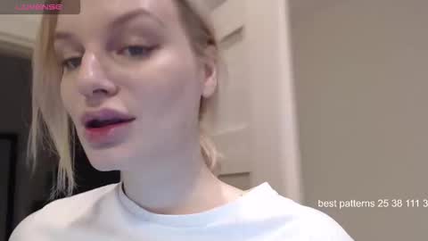 i am your baby Alien  online show from 4, 12, 2025