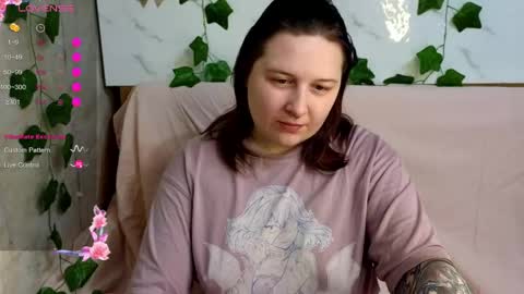 Snapshot of foxgirlandmerguis chatting on 6, 4, 2026 Belinda online show from 6, 4, 2026