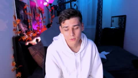 Foxicfu online show from 4, 10, 2025