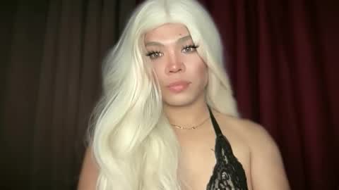 Snapshot of foxli_xx chatting on 12, 4, 2026 KITTY online show from 12, 4, 2026