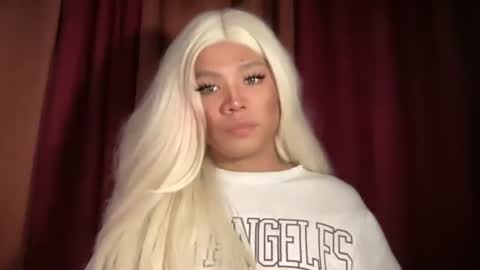 Snapshot of foxli_xx chatting on 18, 4, 2026 KITTY online show from 18, 4, 2026