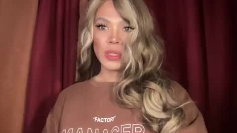 Snapshot of foxli_xx chatting on 20, 4, 2026 KITTY online show from 20, 4, 2026