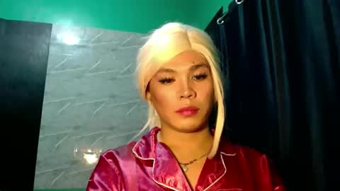 Snapshot of foxli_xx chatting on 11, 5, 2026 KITTY online show from 11, 5, 2026