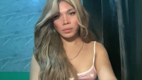 Snapshot of foxli_xx chatting on 10, 6, 2026 KITTY online show from 10, 6, 2026