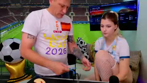 Snapshot of foxunion chatting on 27, 6, 2026 We are a couple Leo and Sofiayou are always welcome here online show from 27, 6, 2026