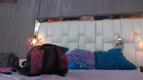 Foxxy  online show from 17, 1, 2026