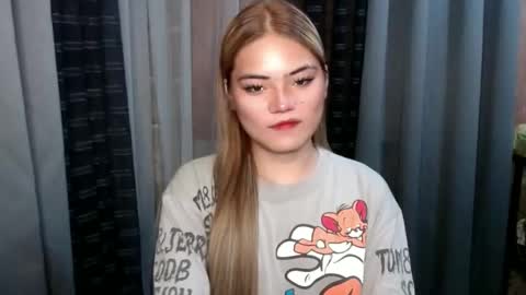 Snapshot of foxxypennyx chatting on 15, 10, 2025 Cheska online show from 15, 10, 2025