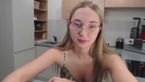 Maria online show from 4, 12, 2024