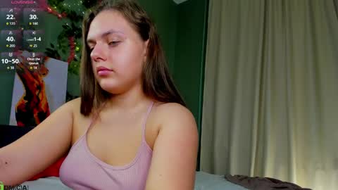 Snapshot of foxy__vibe chatting on 24, 4, 2026 April online show from 24, 4, 2026