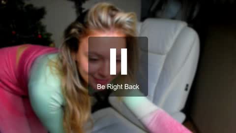 Foxy online show from 4, 12, 2025