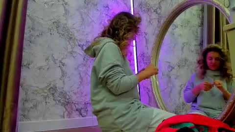 Foxy online show from 25, 2, 2026