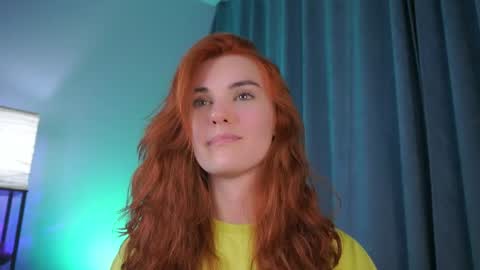 Snapshot of foxy_cute4you chatting on 11, 4, 2026 Eva online show from 11, 4, 2026