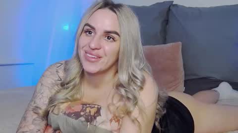 Foxy Kimmi online show from 1, 3, 2026