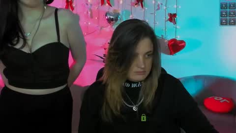 Snapshot of foxy_tease_ chatting on 25, 4, 2026 foxy_tease_ online show from 25, 4, 2026